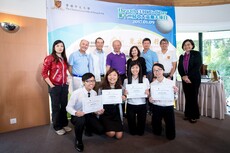  CUHK Golf Day Advisory Committee with CUHK Golf Day Scholarship recipients