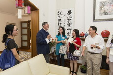 Alumni_Mid-Autumn_Festival_Fundraising_Garden_Party_010.jpg