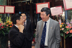 迎宾