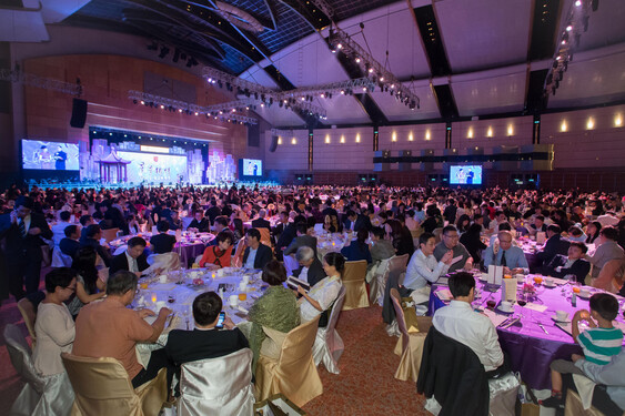 Over 140 tables of guests grace us with their presence to raise funds.<br />
<br />
