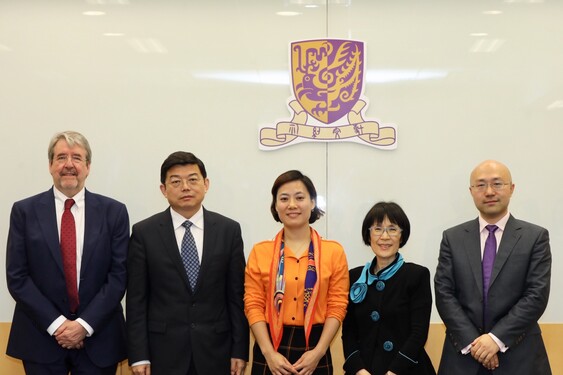 (from left) Prof. Christopher Gane, Dean of the Faculty of Law, CUHK, Prof. Wang Zhenmin, Professor of Law of Tsinghua University; and Director of Legal Affairs Department of the Liaison Office of the Central People’s Government in the HKSAR, Ms. Monica Zhan, Prof. Fanny Cheung, and Prof. Xi Chao take a group photo after the donation ceremony.<br />
<br />
