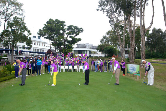 The tee-off ceremony was officiated by (from left) Professor Fok Tai-fai, Mrs Carol Tsang, Dr Yeung Ming-biu, Mr Stewart Cheng and Dr Philip Wong<br />
<br />
