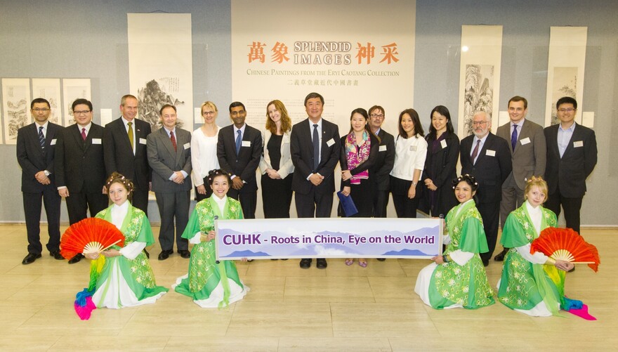 Prof. Joseph Sung, Vice-Chancellor of CUHK, hosts a cocktail reception for international, mainland and local students, as well as consuls and donors of non-local student scholarships.